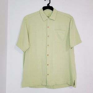 Tommy Bahama Men's Tortola 100% Silk Short Sleeve Green Button Up Shirt. Size S